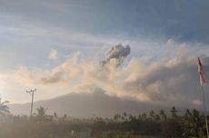 Gunung Lewotobi Laki-laki Meletus Lagi, Semburkan Abu 800 Meter