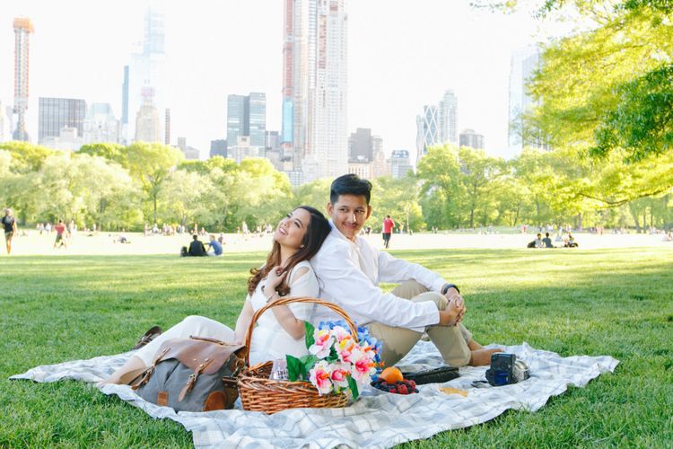 Tasya Kamila dan Randi Bachtiar melakukan sesi foto pranikah di New York, Amerika Serikat.