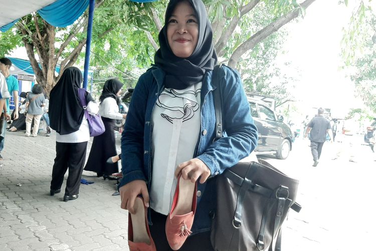 Ika Sofiana perempuan asal Kota Pekalongan salah satu peserta SKD CPNS.
