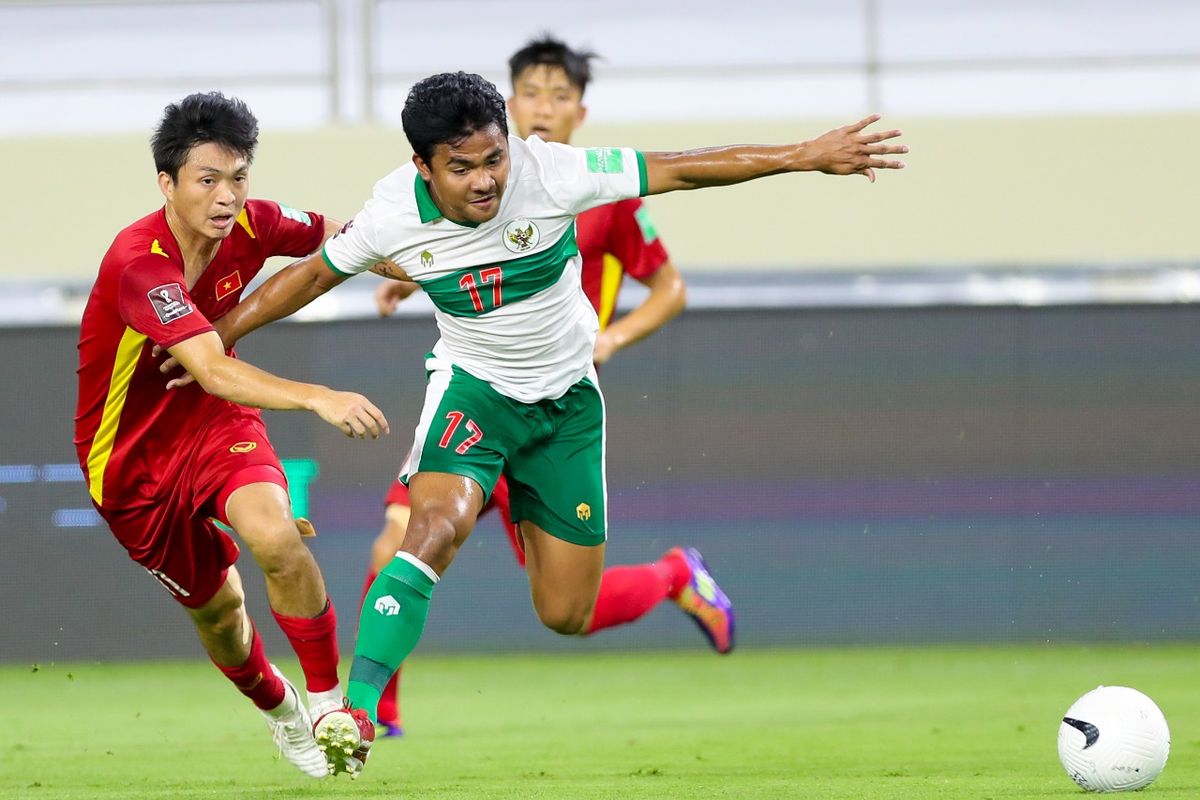Momen laga timnas Indonesia vs Vietnam di Stadion Al Maktoum, Dubai, Uni Emirat Arab, Senin (7/6/2021), pada lanjutan Kualifikasi Piala Dunia 2022 Zona Asia. 