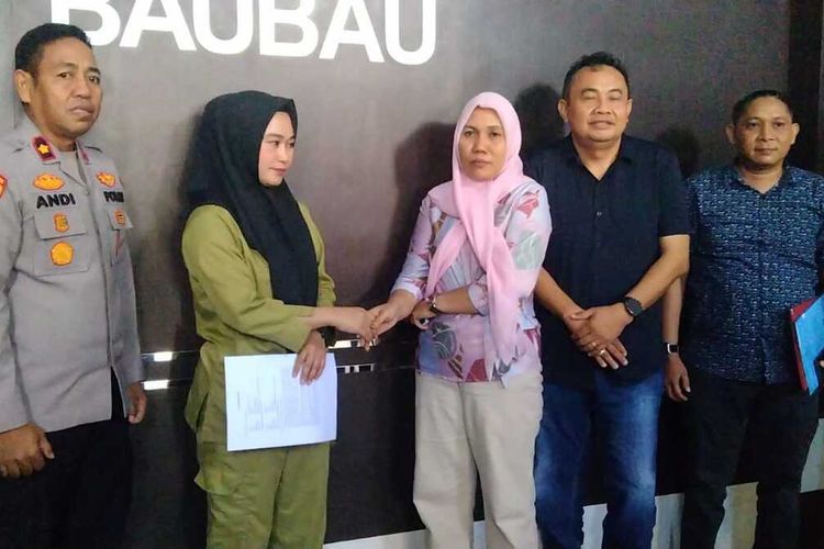 Sita Rapor Murid SD gara-gara Utang, Oknum Bhayangkari Baubau Menyesal dan Minta Maaf