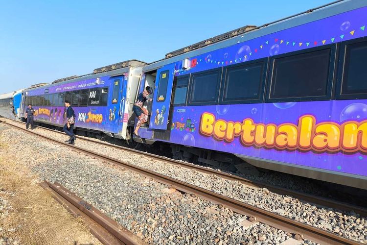 KA Argo Bromo Anggrek Anjok, Perjalanan Kereta Terganggu, Perbaikan Butuh 8-10 Jam