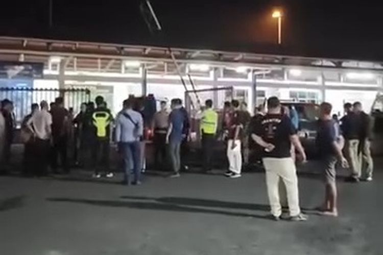 Tim Penjinak Bom Pastikan Paket di Bandara Sam Ratulangi Manado Bukan Bahan Peledak