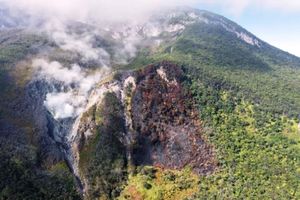 Karhutla di Gunung Gede Pangrango Padam, Jalur Pendakian Masih Akan Ditutup Sampai September
