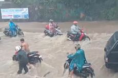Banjir Terjang Ambon, Puluhan Rumah Terendam dan Jalanan bak Sungai