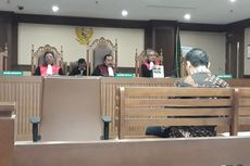 Mantan Bupati Halmahera Timur Rudy Erawan Hadapi Vonis Hakim