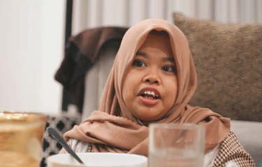 Beauty vlogger Kekeyi menjadi tamu kanal YouTube Nikita Mirzani, Crazy Nikmir Real.