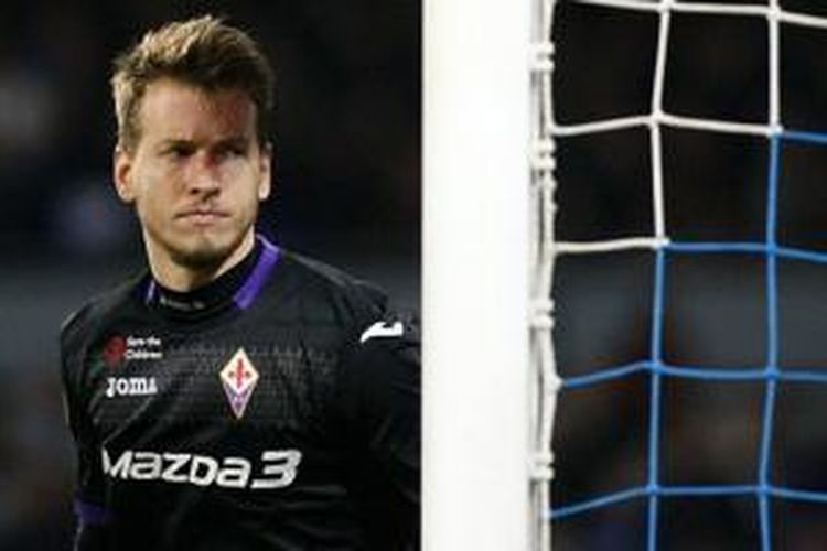 Kiper Fiorentina asal Brasil, Neto. 