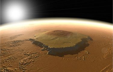 Olympus Mons merupakan gunung berapi terbesar di Tata Surya.