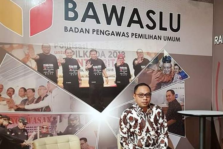 Ketua Bawaslu Padang Dorri Putra