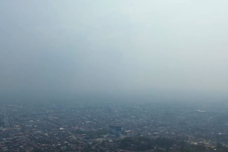 Kabut Asap Selimuti Sultra, Jarak Pandang di Bawah 5 Km