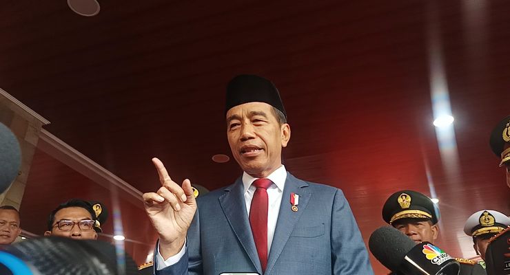 Jokowi Bantah Ada Transaksi Politik di Balik Pemberian Gelar Jenderal Kehormatan Prabowo
