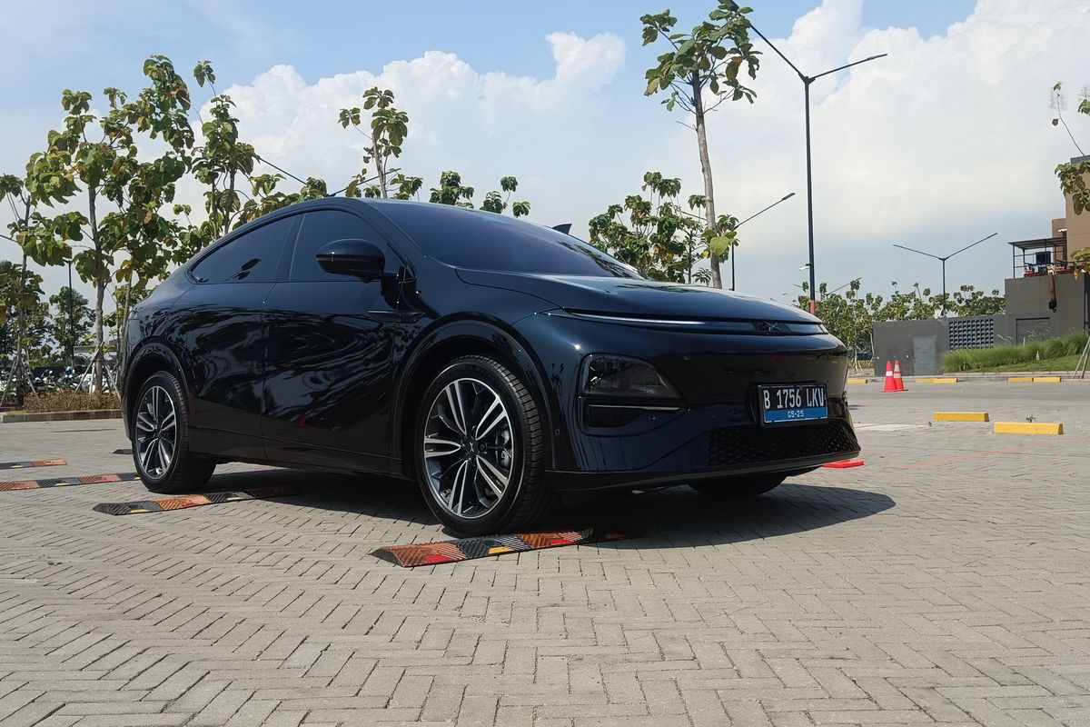 Test drive XPeng G6