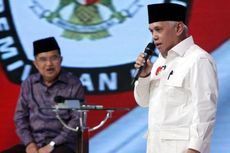 Hatta Cuma Beretorika dengan 