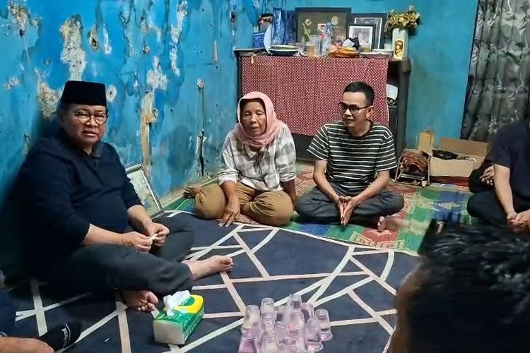 Pramono Datangi Rumah Korban Tewas dalam Kericuhan di Pejompongan Jakpus