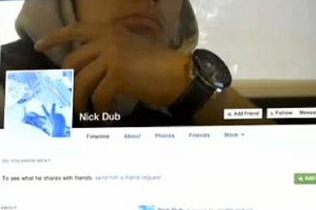 Akun Facebook Nick Dub milik Nicholas Wig yang lupa di-logout 