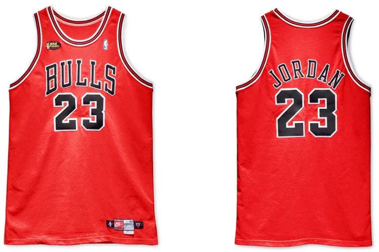 Jersey Chicago Bulls milik Michael Jordan musim 1997-1998