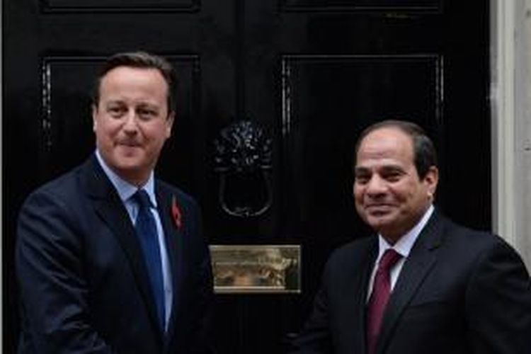 Perdana Menteri Inggris David Cameron  bertemu Presiden Mesir Jenderal Abdel Fatah al-Sisi di kantornya 10 Downing Street, Kamis (05/11) 