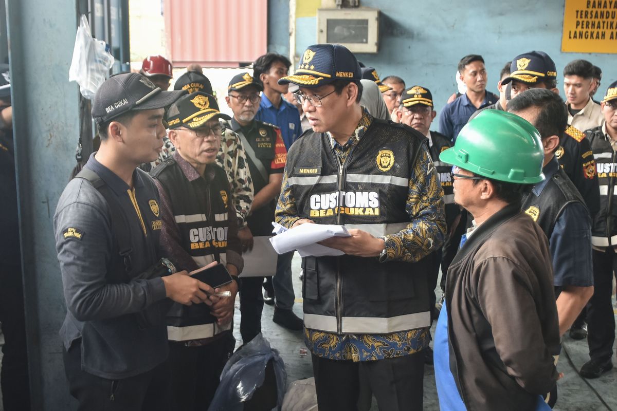 Ketika Kontainer Berhenti Bergerak