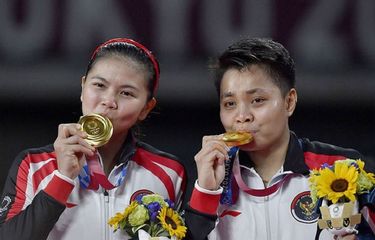 Greysia Polii dan Apriyani Rahayu berhasil mendapatkan medali emas di olimpiade 2020