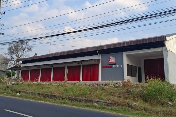 240 Manajer KDMP Kabupaten Blitar Mulai Bekerja, Kawal Pengisian Barang di Gerai