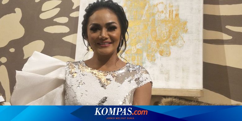 Krisdayanti Rayakan Lebaran Pertama Tanpa Raul Lemos