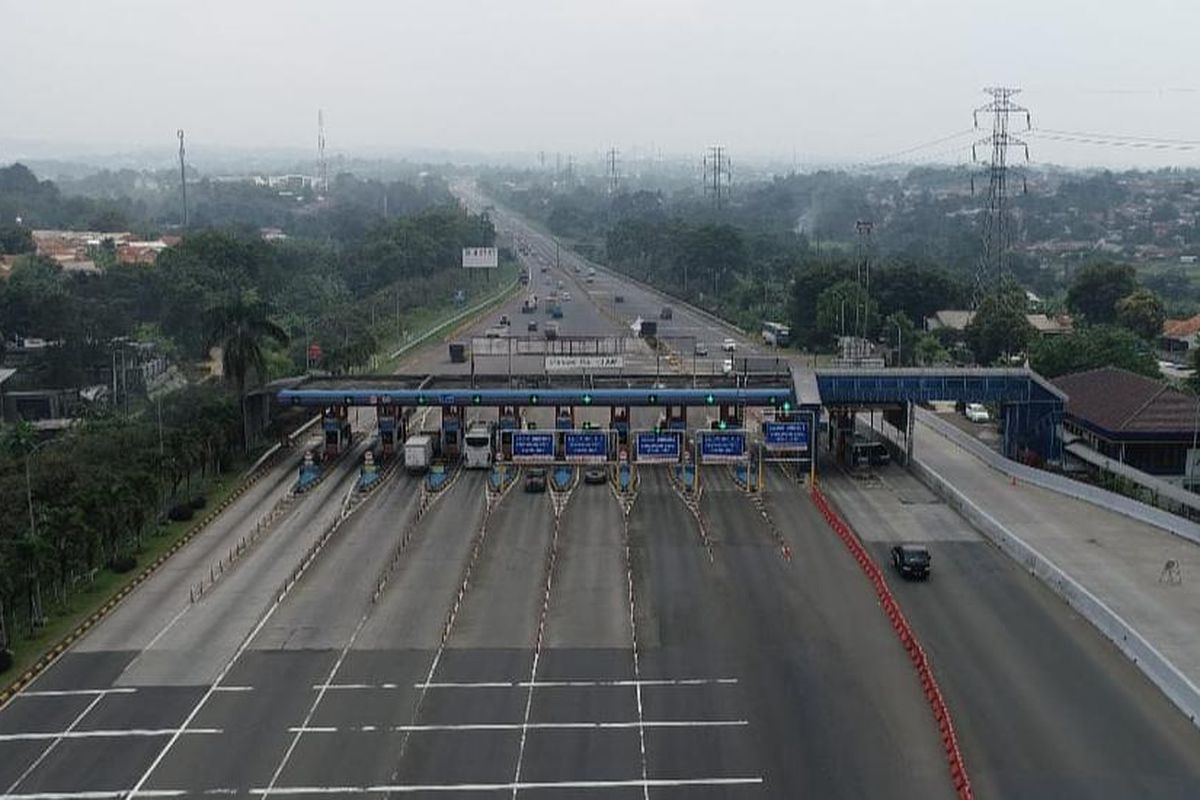 Jalan tol.