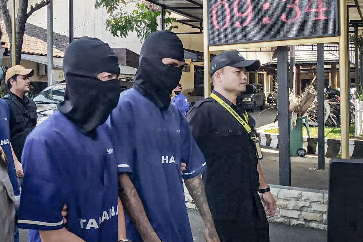 Zul alias ZS (35) seorang pengemudi ojek online (Ojol) asal Kelurahan Padasuka, Kota Cimahi, Jawa Barat ditangkap polisi, Rabu (12/7/2023).