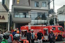 Hotel di Jalan Gejayan Sleman Kebakaran, Enam Damkar diterjunkan.