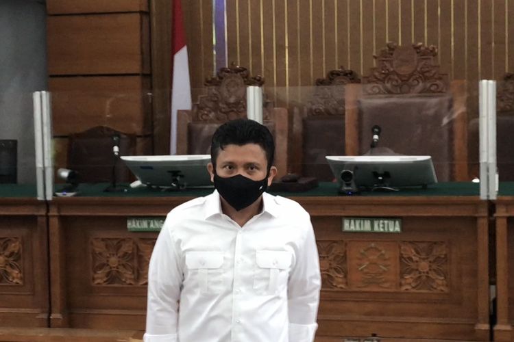 Terdakwa pembunuhan berencana terhadap Nofriansyah Yosua Hutabarat atau Brigadir J, Ferdy Sambo dalam sidang putusan sela di Pengadilan Negeri (PN) Jakarta Selatan, Rabu (26/10/2022).