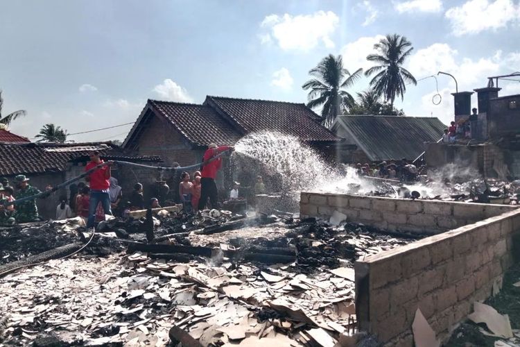 120 Rumah di Desa Adat Sade Ludes Terbakar, KDMP Jadi Tempat Pengungsian Warga Suku Sasak
