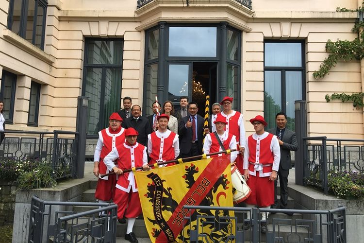 Wali kota Bandung Ridwan Kamil melakukan kunjungan kerja ke kota Namur, Belgia.