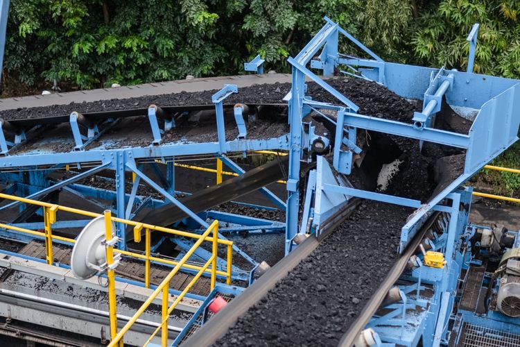 PT Bukit Asam Tbk (PTBA). 