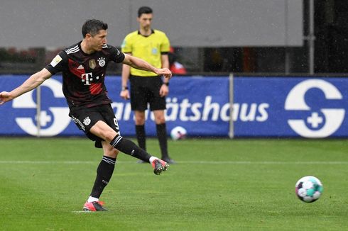 Robert Lewandowski Samai Rekor 40 Gol Gerd Mueller