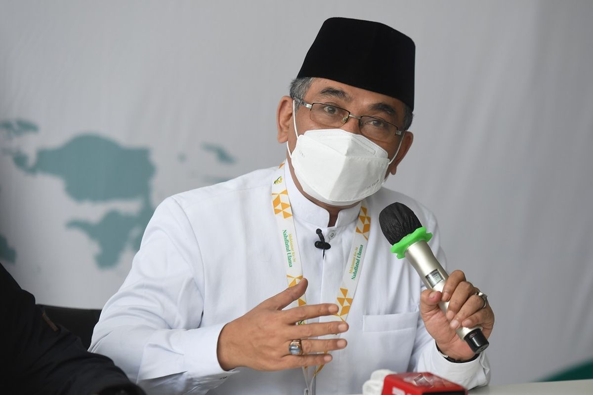 Yahya Cholil Staquf saat menjabat Katib Aam Pengurus Besar Nahdlatul Ulama (PBNU) memberikan keterangan pers usai sidang pleno laporan pertanggungjawaban PBNU pada Muktamar NU ke-34 di UIN Raden Intan, Lampung, Kamis (23/12/2021). Yahya Cholil Staquf atau yang akrab disapa Gus Yahya itu maju sebagai calon Ketua Umum PBNU pada Muktamar NU ke-34. ANTARA FOTO/Hafidz Mubarak A/wsj.