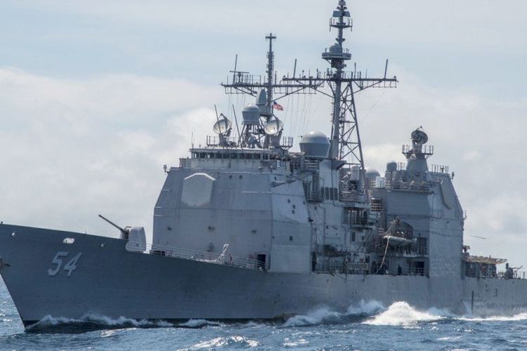 Kapal perusak Amerika Serikat berkekuatan rudal pandu USS Antietam.