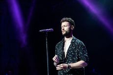 Lirik Lagu Rise - Calum Scott