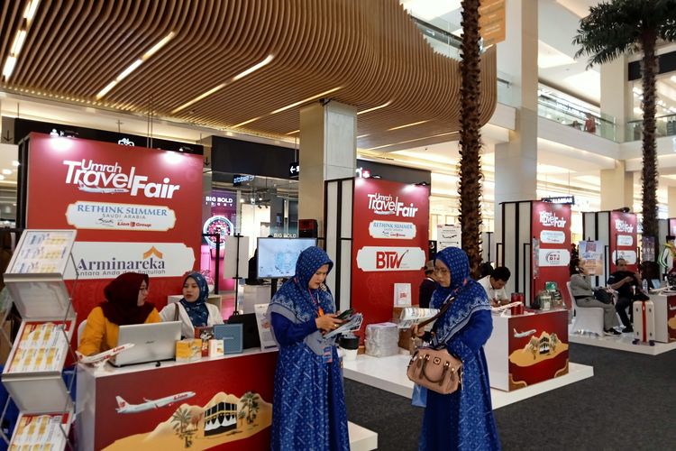 Suasana Umrah Travel Fair 2023 di Mall Kota Kasablanka.
