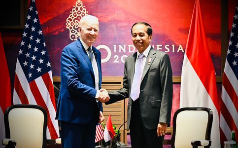 US Commits to Invest $700 million in Indonesia during Biden’s Visit 