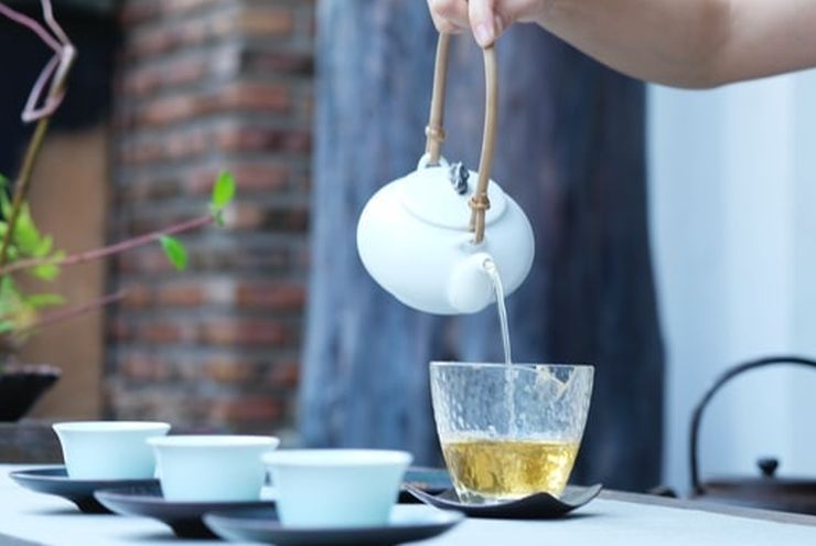 Kapan Waktu Terbaik untuk Minum Teh Hijau?
