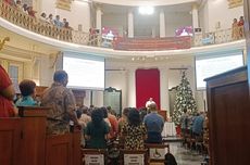 Misa Malam Natal di GPIB Immanuel Jakarta Dimulai, Jemaat Beribadah dengan Khusyuk