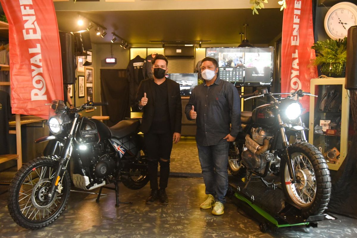 Royal Enfield dan Smoked Garage meluncurkan custom kit untuk Himalayan dan Interceptor 650