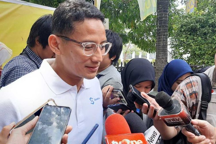 mantan Gubernur DKI Jakarta, Sandiaga Uno di Rumah Siap Kerja, Kebayoran Baru, Jakarta Selatan, Sabtu (22/1/2020)