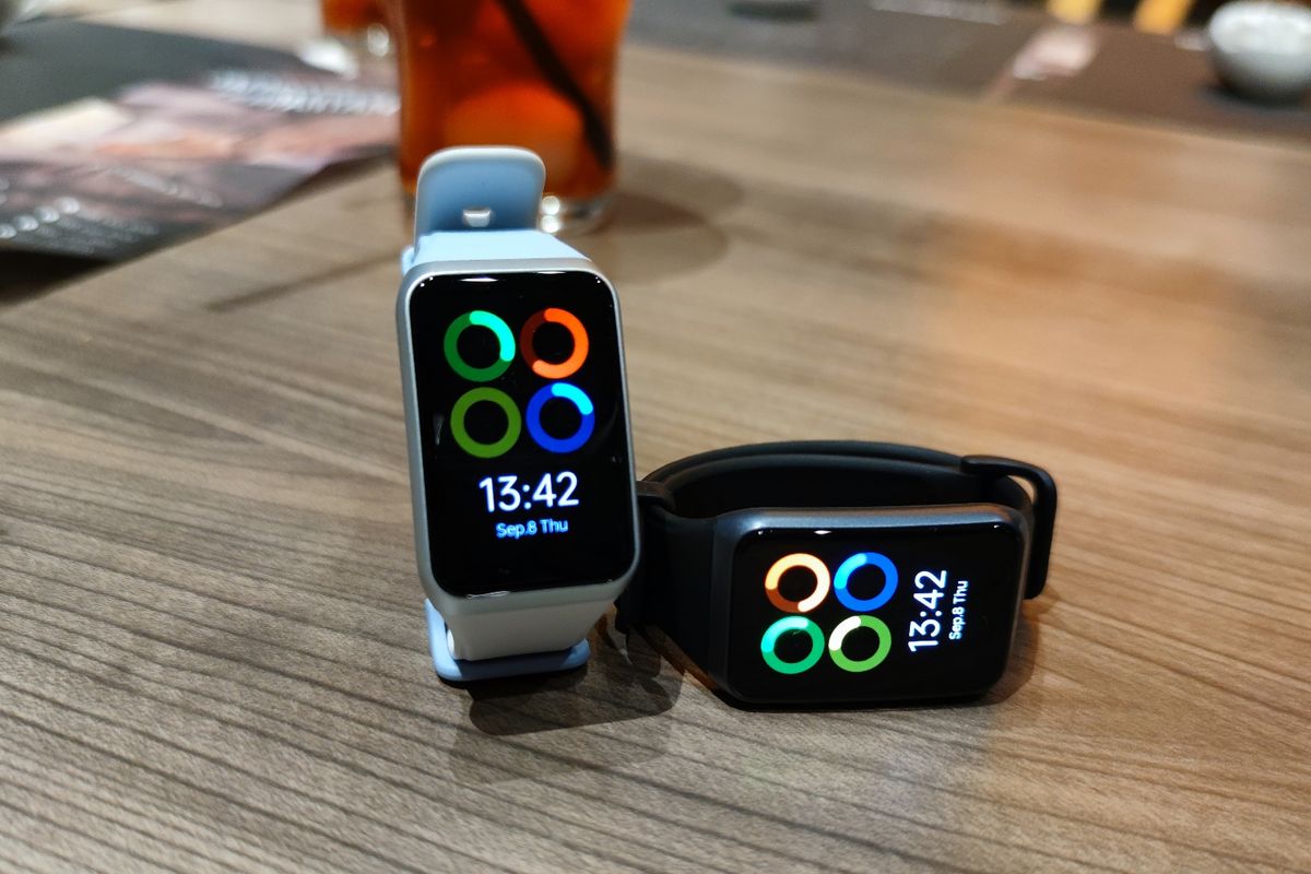 Gelang pintar Oppo Band2 dipastikan segera masuk ke pasar Indonesia.