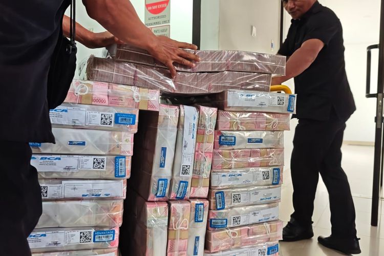 Mobil Mewah hingga Perhiasan Disita, Kejati Kaltim Pulihkan Rp 699,7 Miliar dari Kasus JMB Group