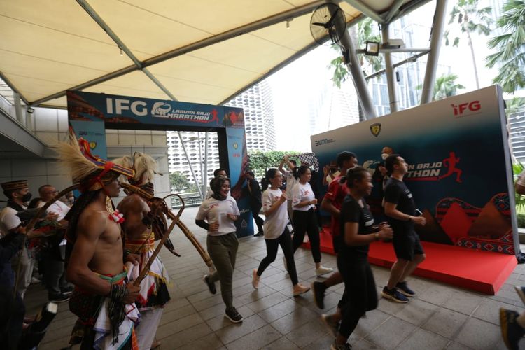 IFG Labuan Bajo Marathon yang akan berlangsung di Labuan Bajo, Nusa Tenggara Timur (NTT) pada 29 Oktober 2022.