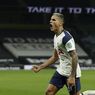 Tottenham Vs Chelsea, Sepatu 