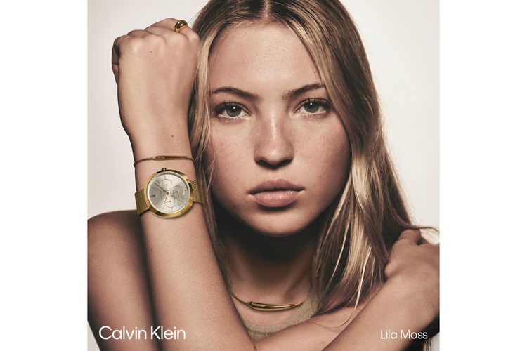 Calvin Klein menggandeng Lila Moss dalam perilisan koleksi jam tangan dan perhiasan terbarunya. 