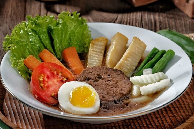 8 Tempat Makan Selat Solo Enak, dari Legendaris ke Kekinian