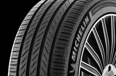 Rossa Salurkan Zakat Mal Rp 500 Juta untuk Korban Bencana di Sumatera